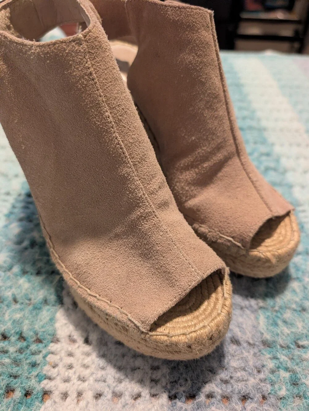 Kenneth Cole Olivia Taupe Espadrille Wedge Sandals with Ankle Strap Size 8